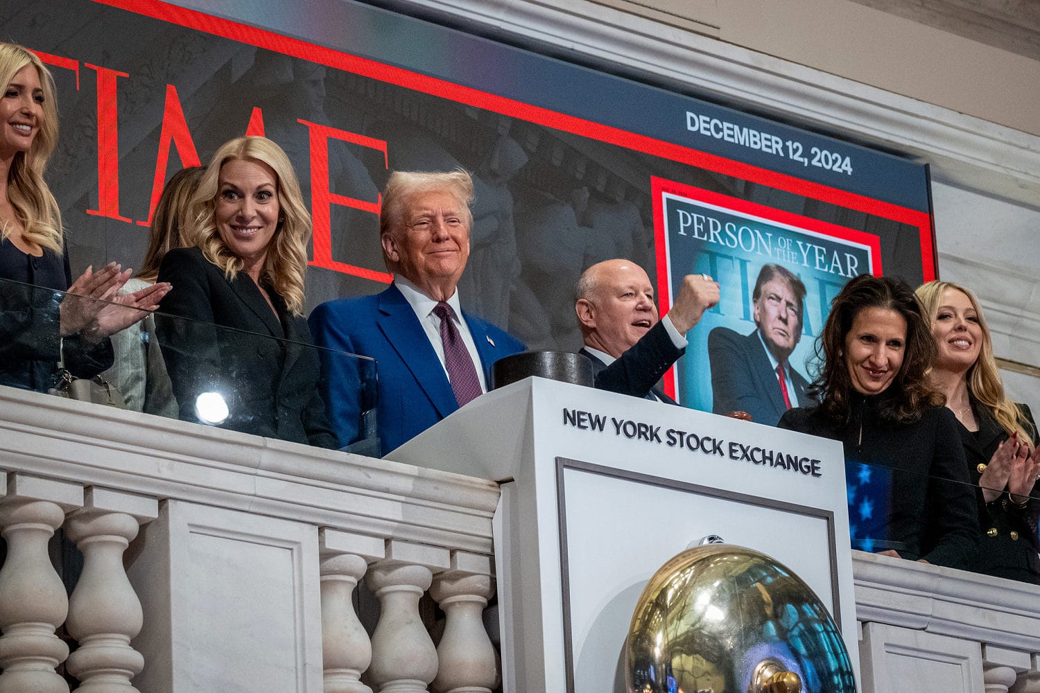 Trump admin proposes letting companies report earnings only twice a year