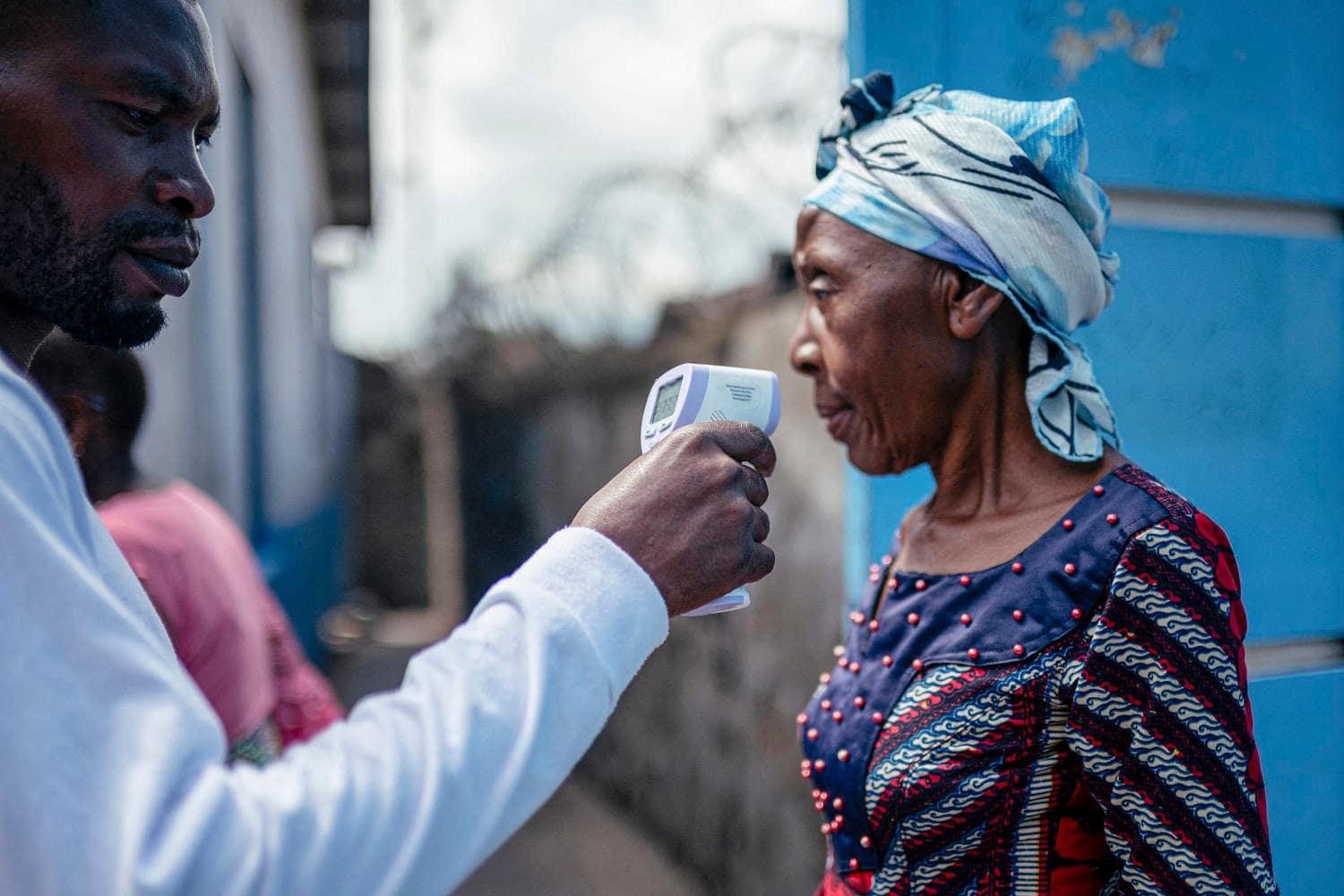 Ebola vaccine for Bundibugyo strain could take months before human trials