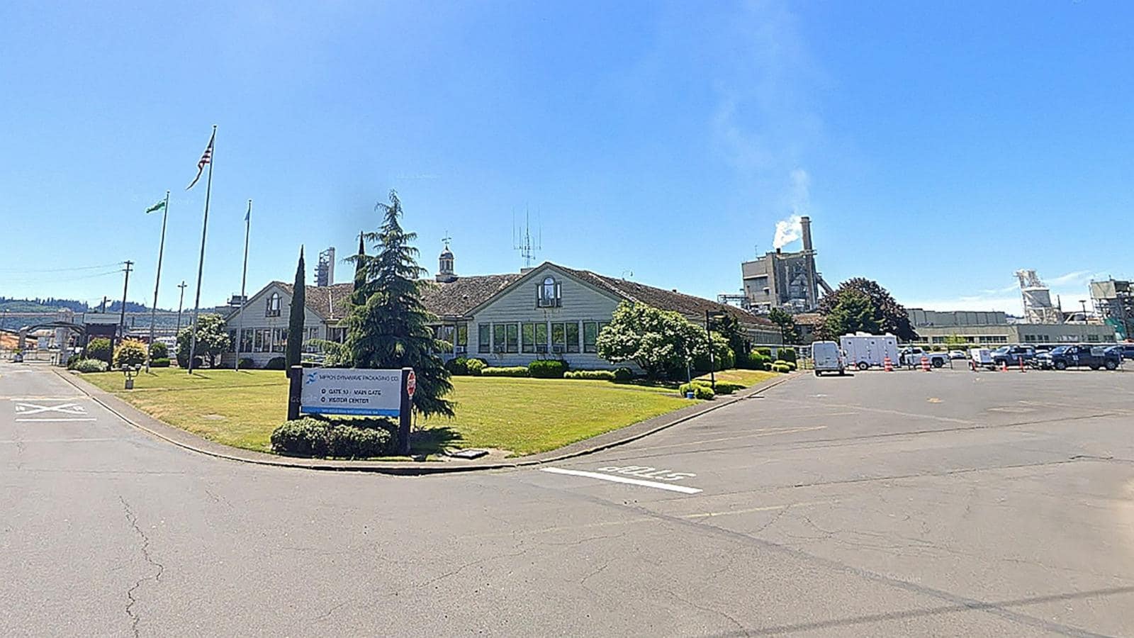 Multiple people injured in chemical vat implosion at Washington state facility