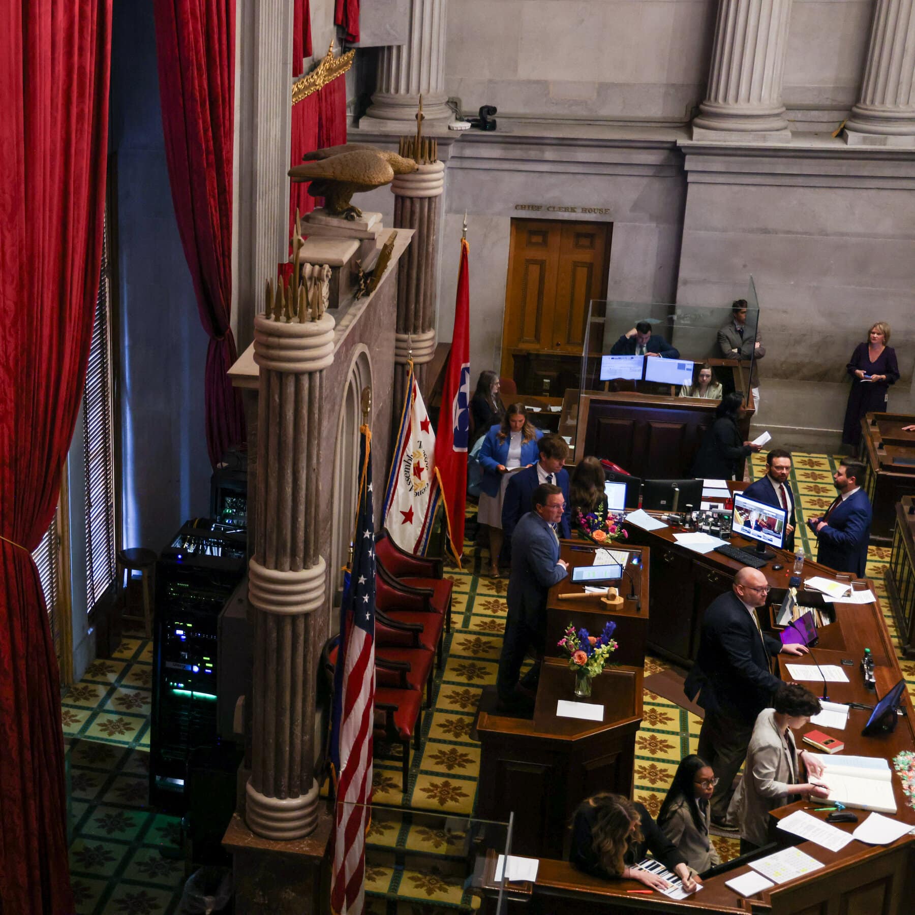 Tennessee Republicans Unveil New Congressional Map Carving Up Majority-Black House District